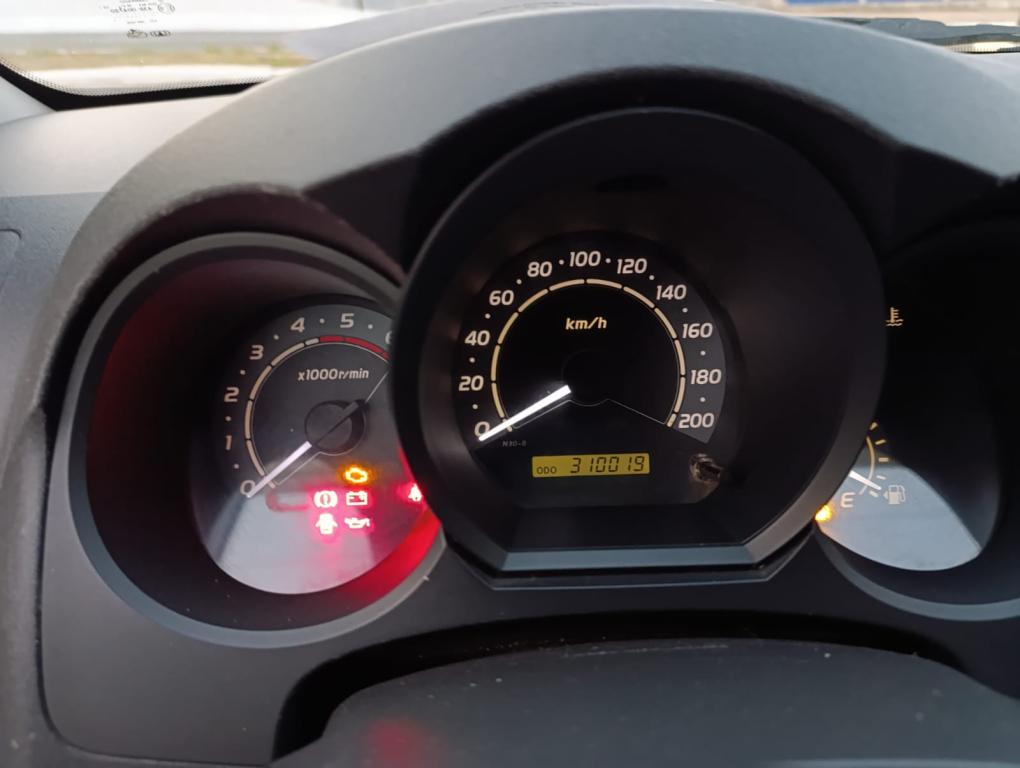 TOYOTA Hilux Caminhonete - Miniatura