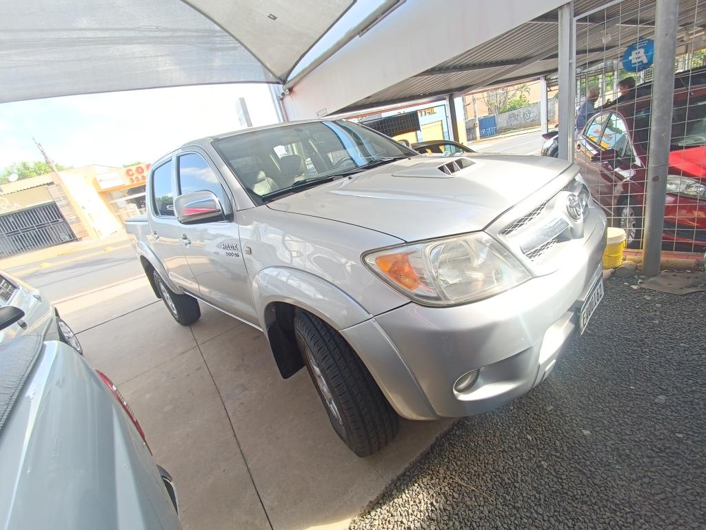 TOYOTA Hilux Caminhonete - Foto