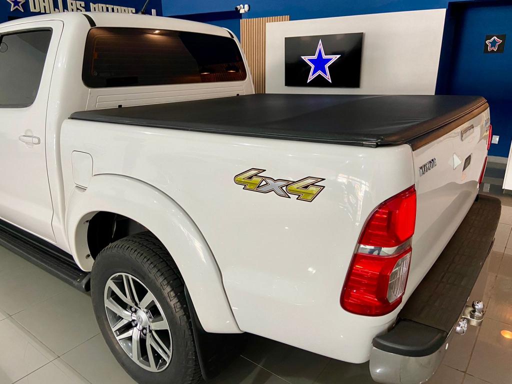 TOYOTA Hilux Caminhonete - Foto