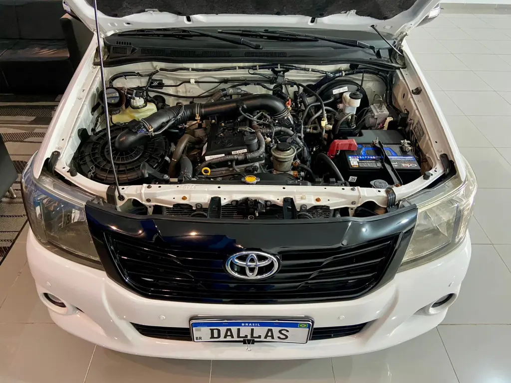 TOYOTA Hilux Caminhonete - Foto