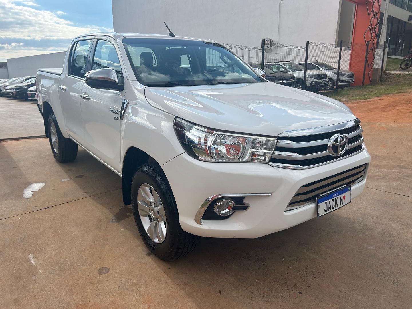 TOYOTA Hilux Caminhonete - Foto