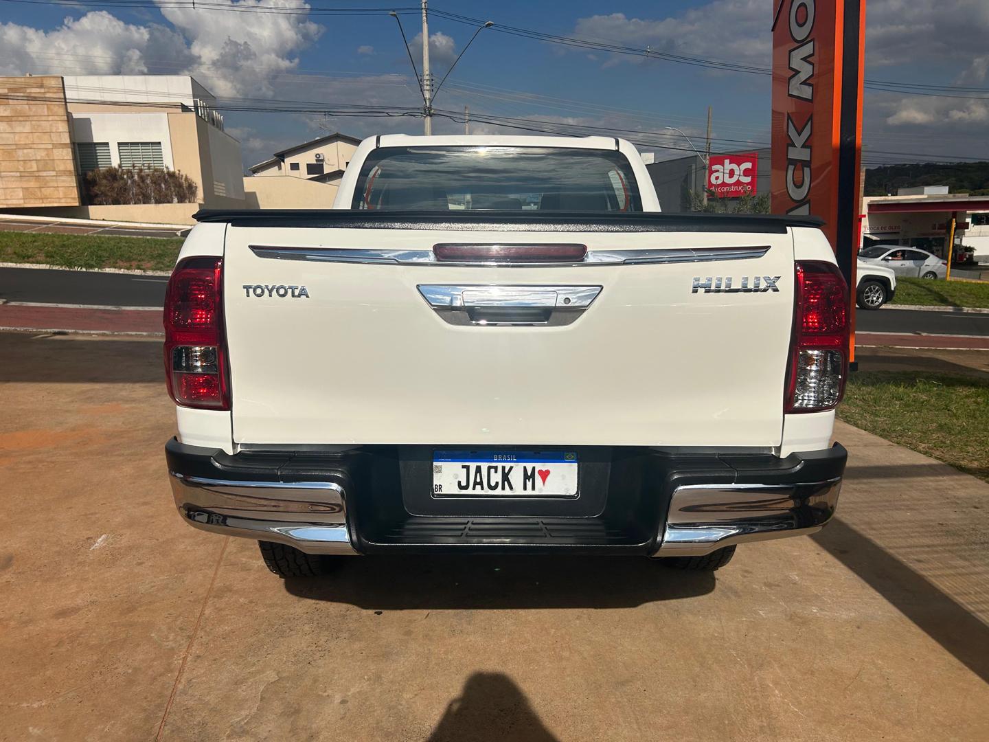 TOYOTA Hilux Caminhonete - Foto