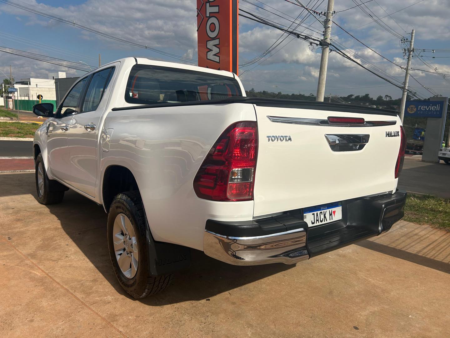 TOYOTA Hilux Caminhonete - Foto