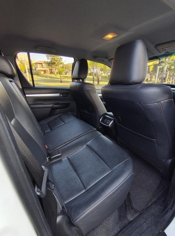 TOYOTA Hilux Caminhonete - Foto