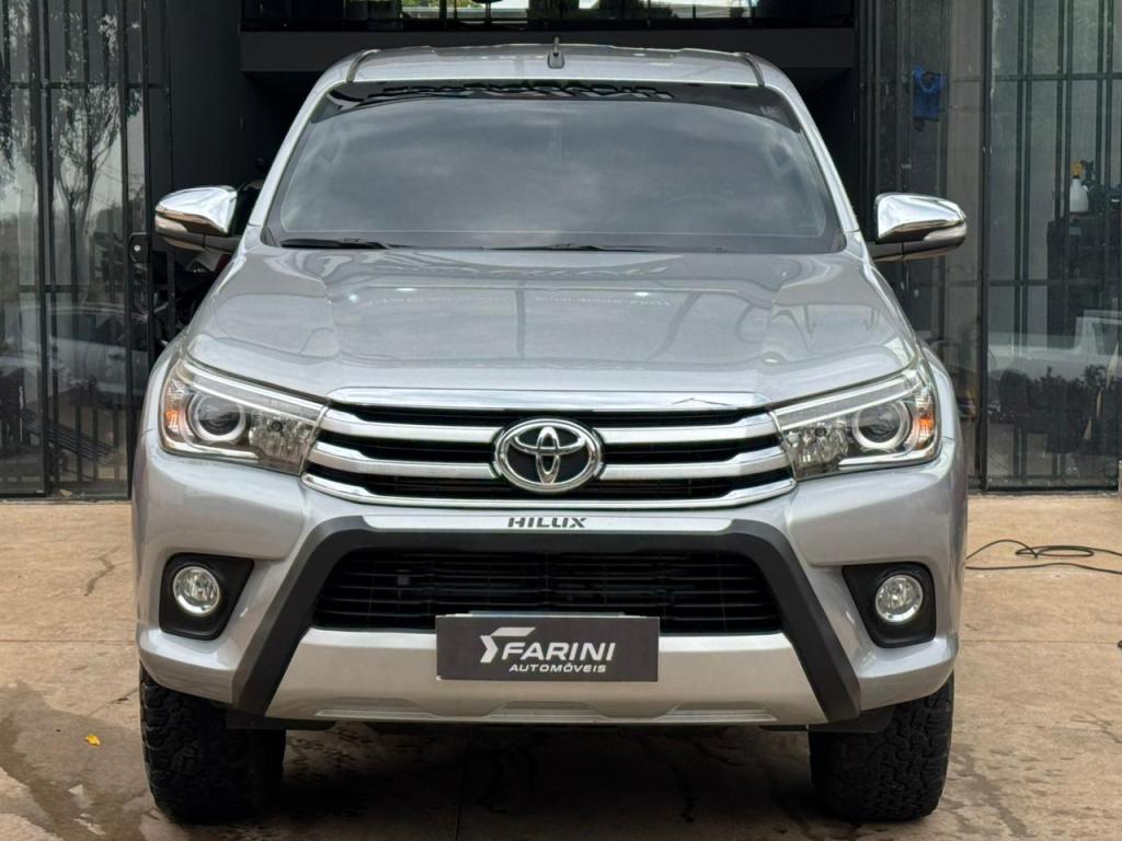 TOYOTA Hilux Caminhonete - Foto