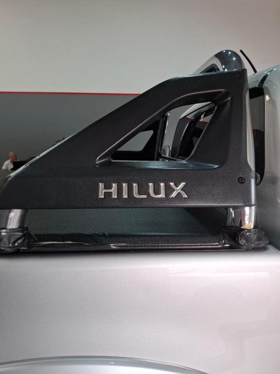 TOYOTA Hilux Caminhonete - Foto