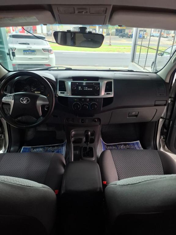 TOYOTA Hilux Caminhonete - Foto