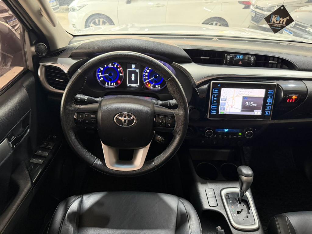 TOYOTA Hilux Caminhonete - Foto