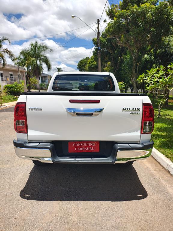 TOYOTA Hilux Caminhonete - Foto
