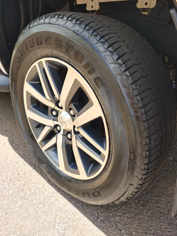 TOYOTA Hilux Caminhonete - Foto