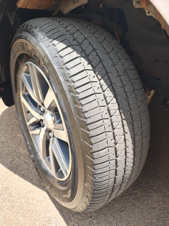 TOYOTA Hilux Caminhonete - Foto