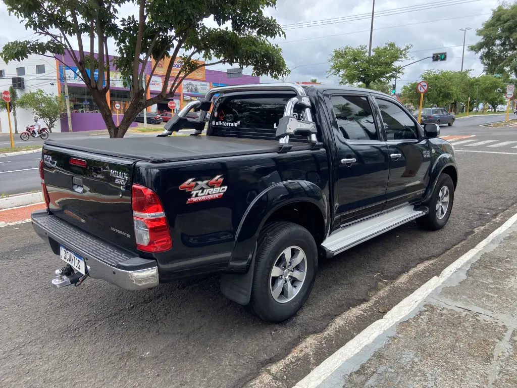 TOYOTA Hilux Caminhonete - Foto