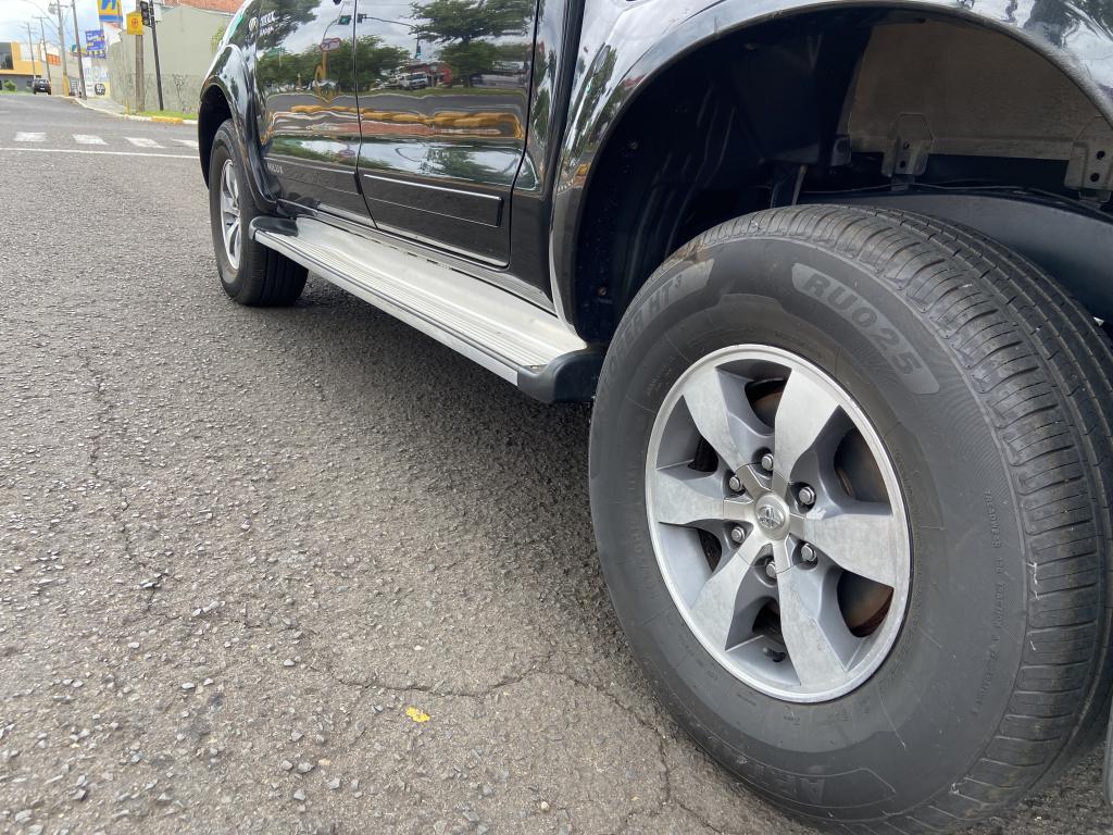 TOYOTA Hilux Caminhonete - Foto