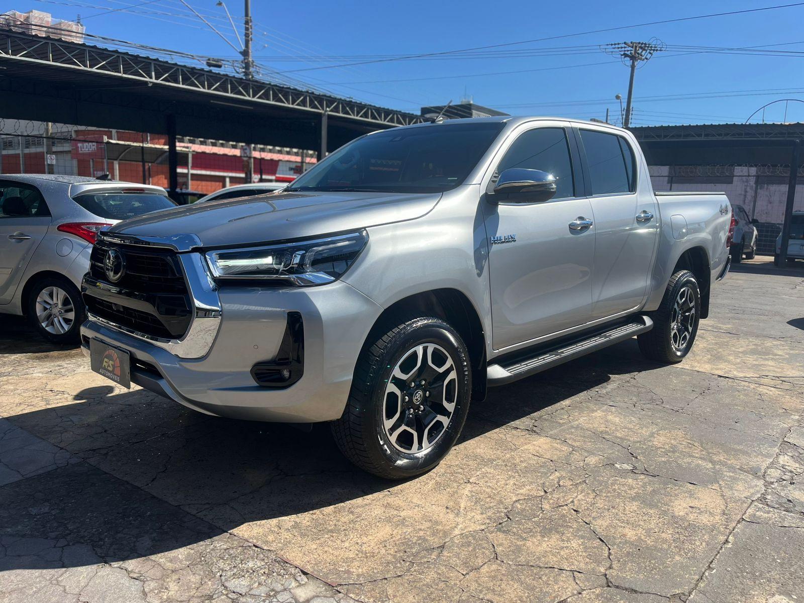 TOYOTA Hilux Caminhonete - Foto