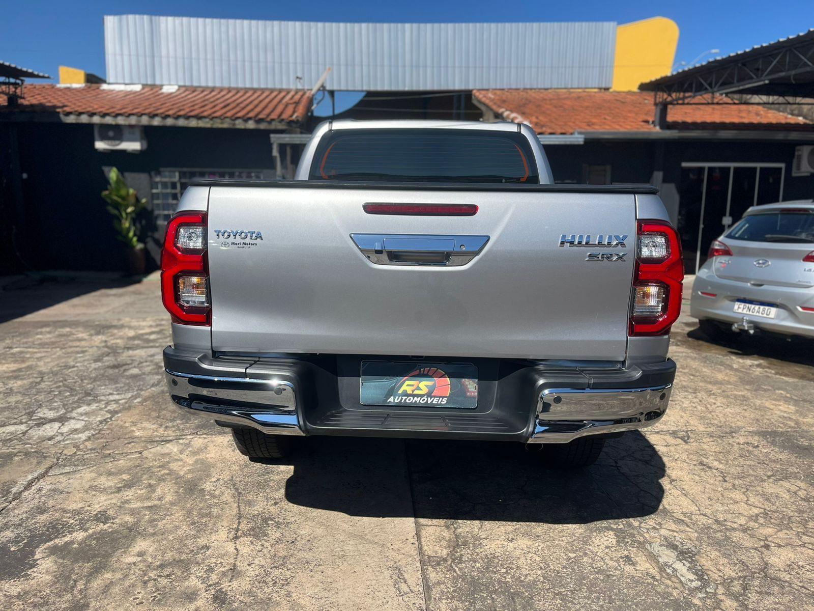 TOYOTA Hilux Caminhonete - Foto