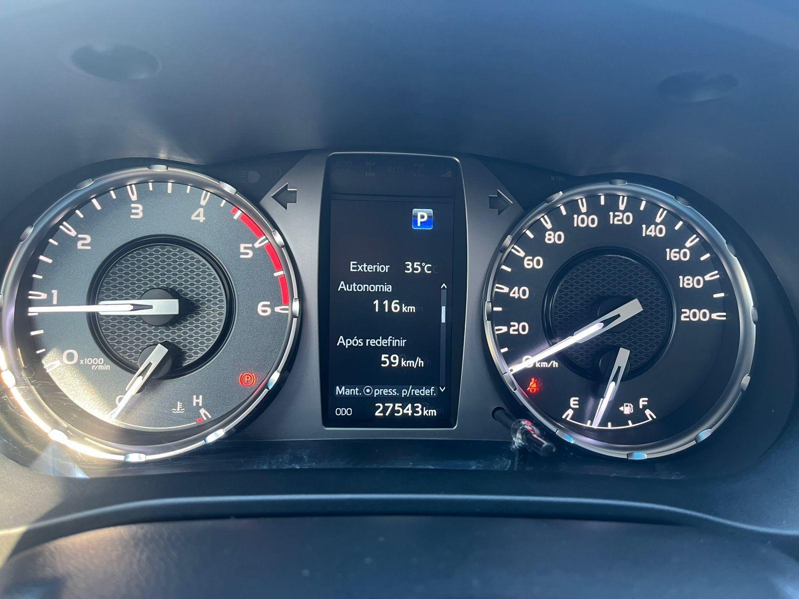 TOYOTA Hilux Caminhonete - Foto