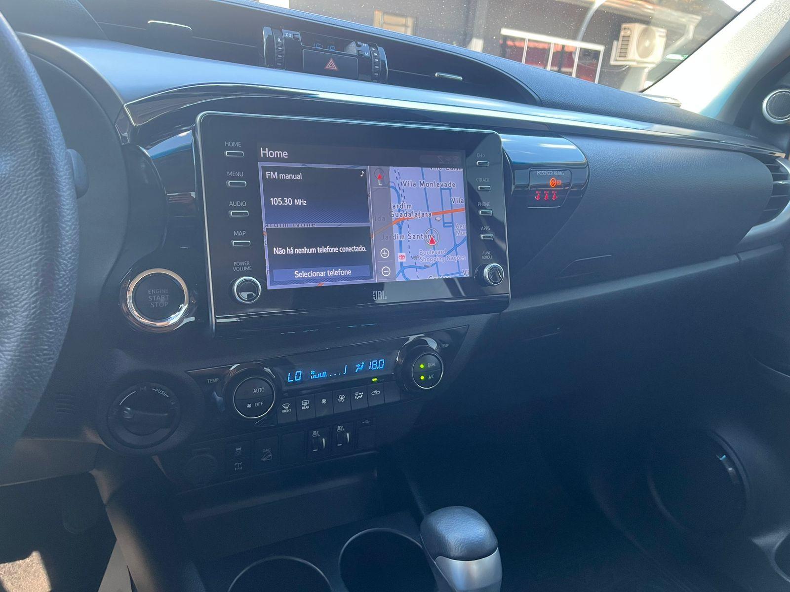 TOYOTA Hilux Caminhonete - Foto