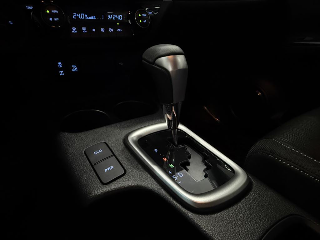 TOYOTA Hilux Caminhonete - Foto