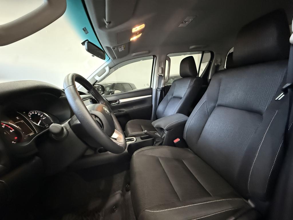 TOYOTA Hilux Caminhonete - Foto