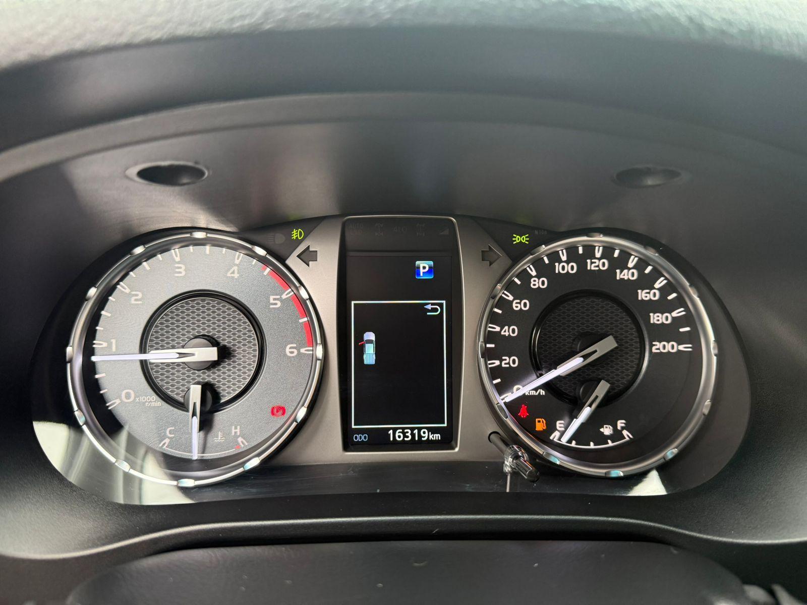 TOYOTA Hilux Caminhonete - Foto