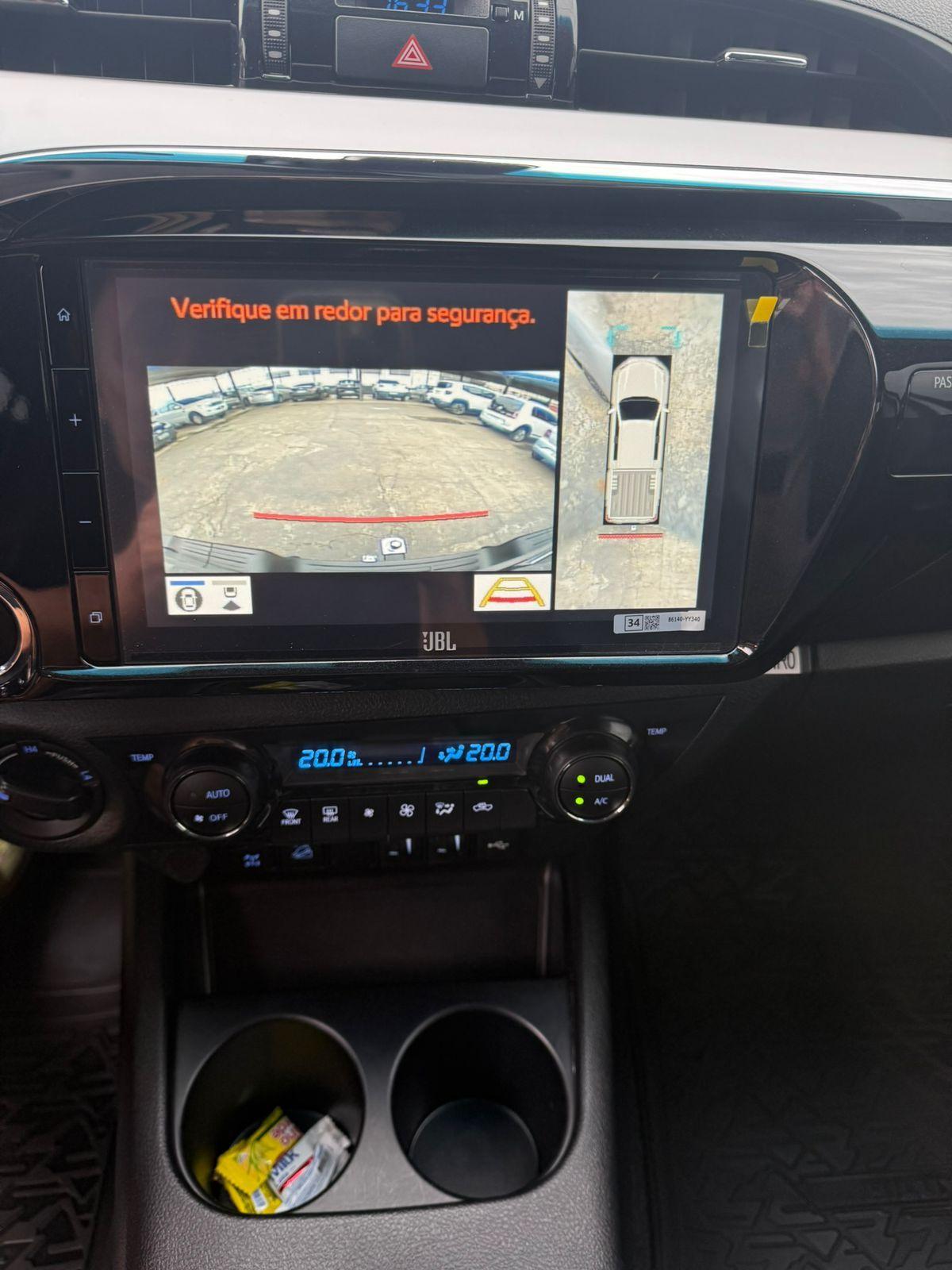 TOYOTA Hilux Caminhonete - Foto