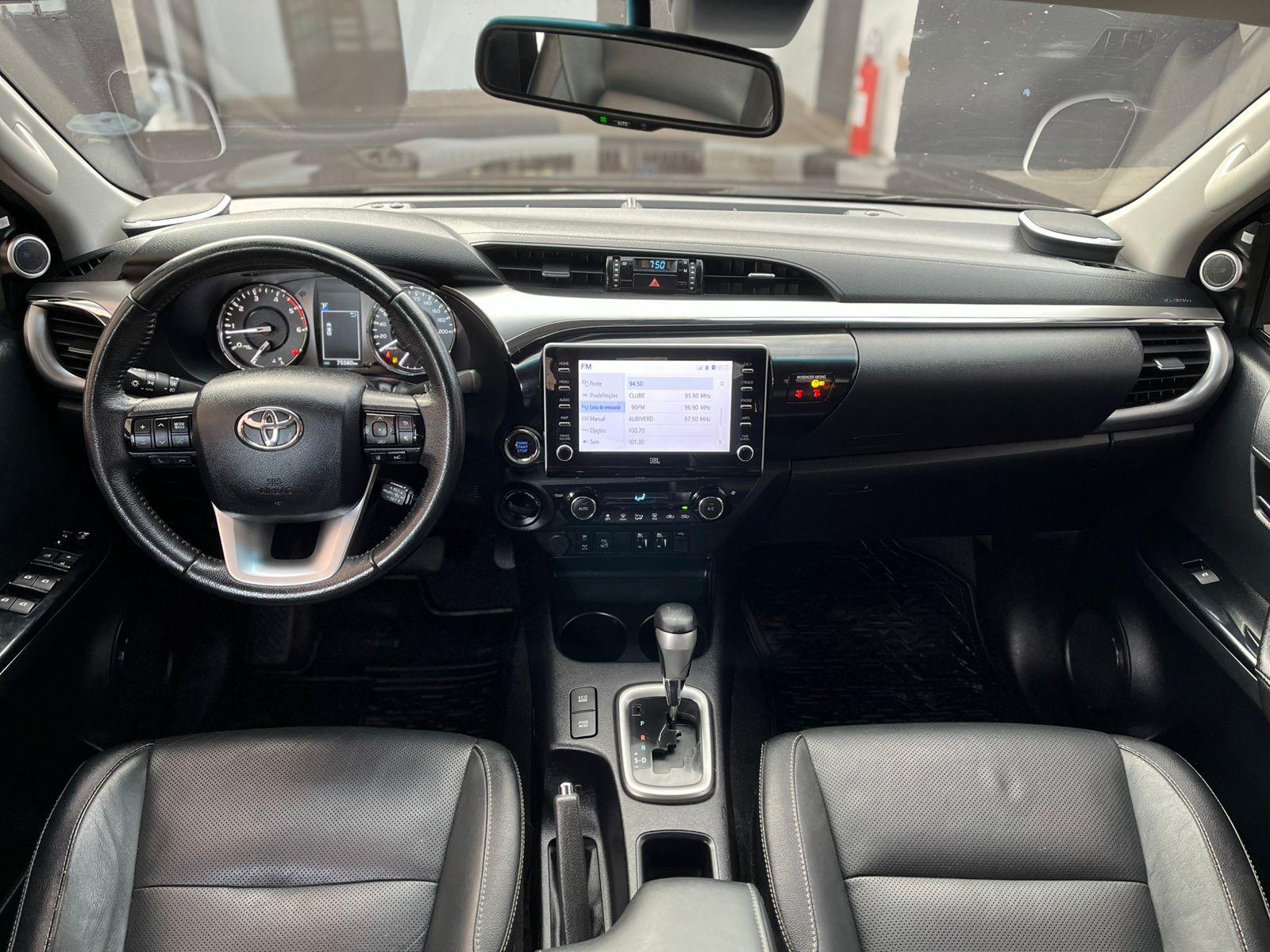 TOYOTA Hilux Caminhonete - Foto