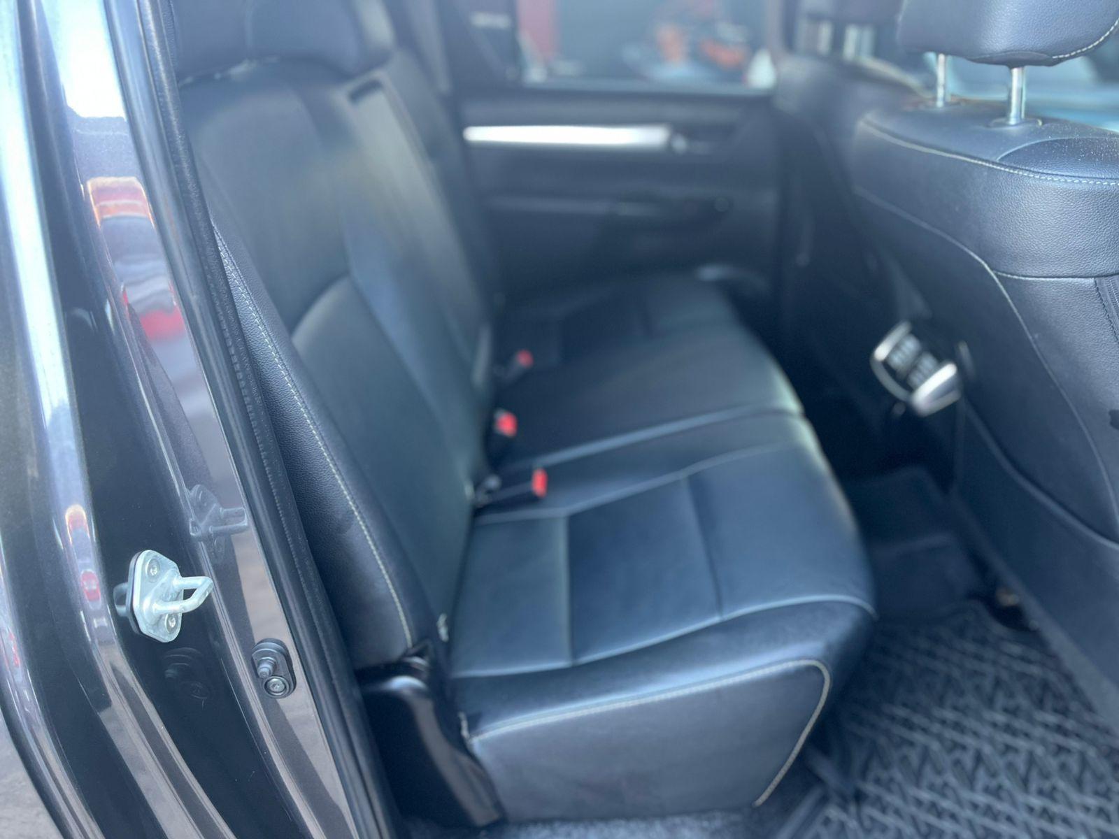TOYOTA Hilux Caminhonete - Foto