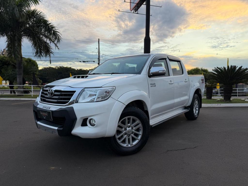 TOYOTA Hilux Caminhonete