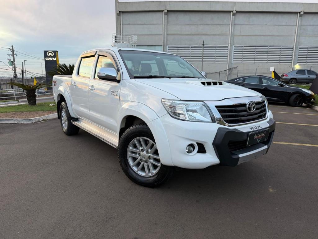 TOYOTA Hilux Caminhonete - Foto