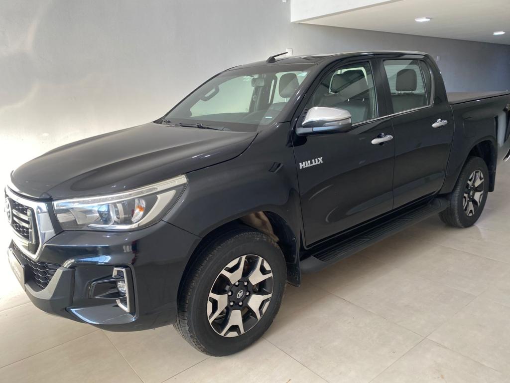 TOYOTA Hilux Caminhonete - Foto