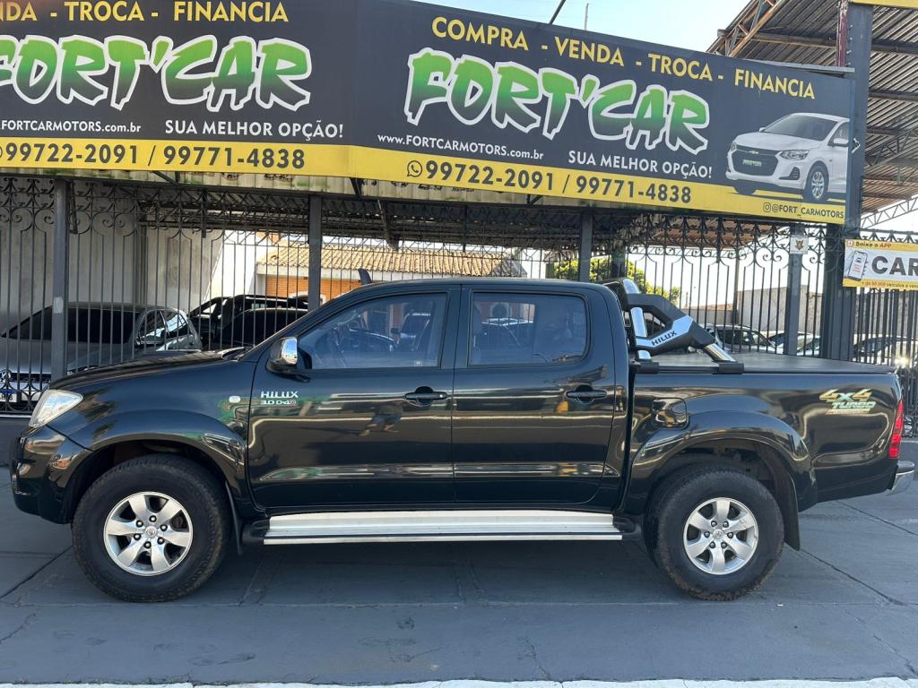 TOYOTA Hilux Caminhonete - Foto