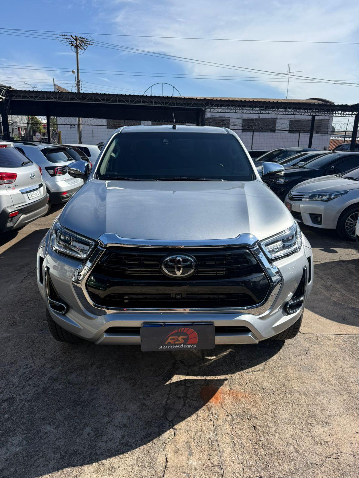 TOYOTA Hilux Caminhonete - Foto