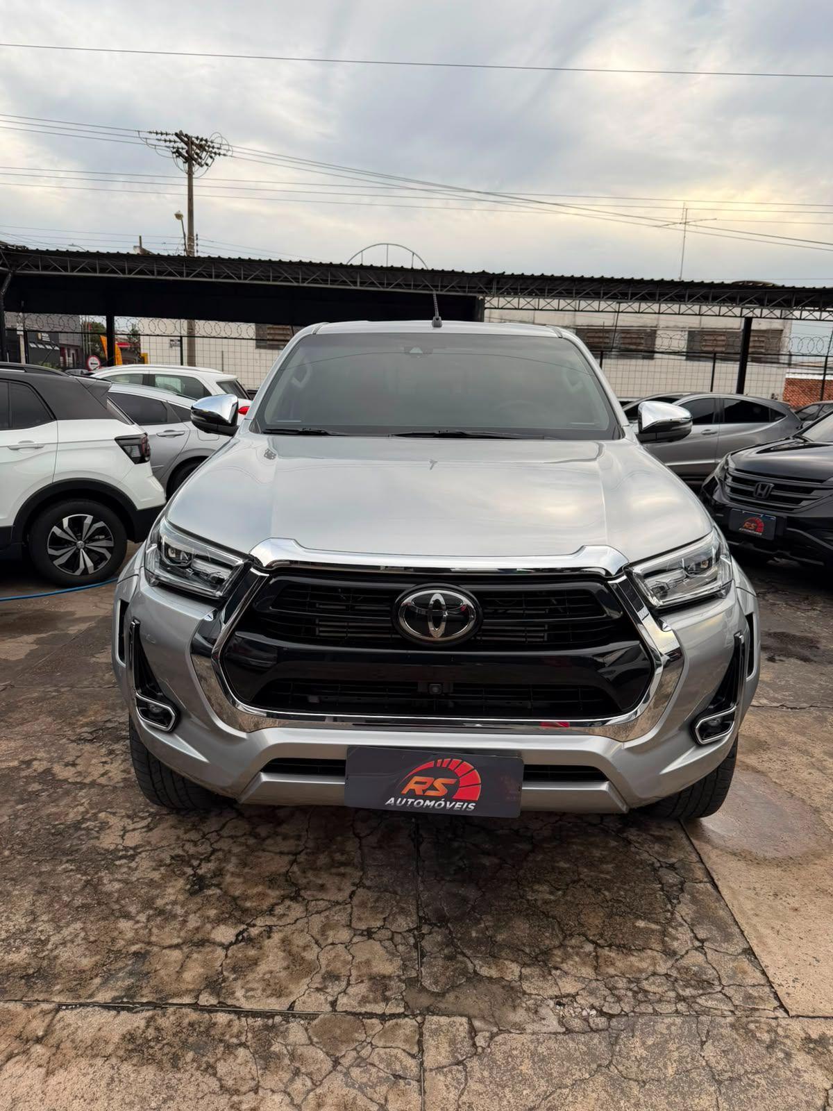 TOYOTA Hilux Caminhonete - Foto