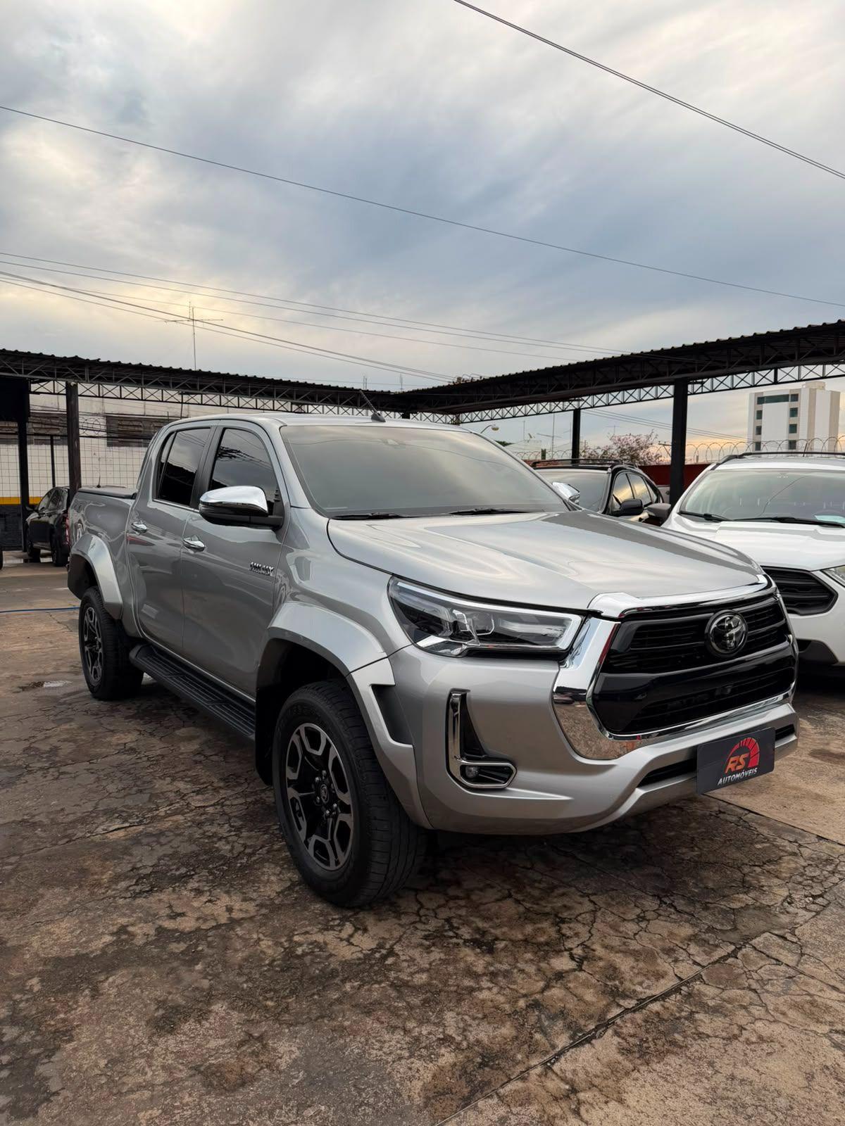 TOYOTA Hilux Caminhonete - Foto