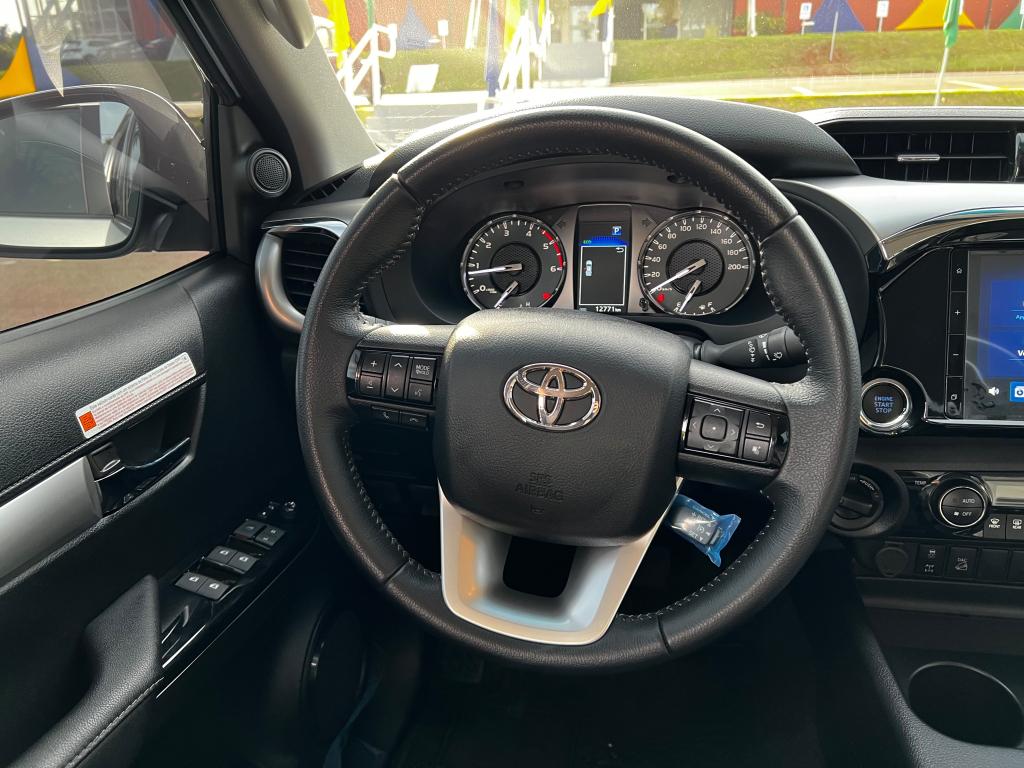 TOYOTA Hilux Caminhonete - Foto