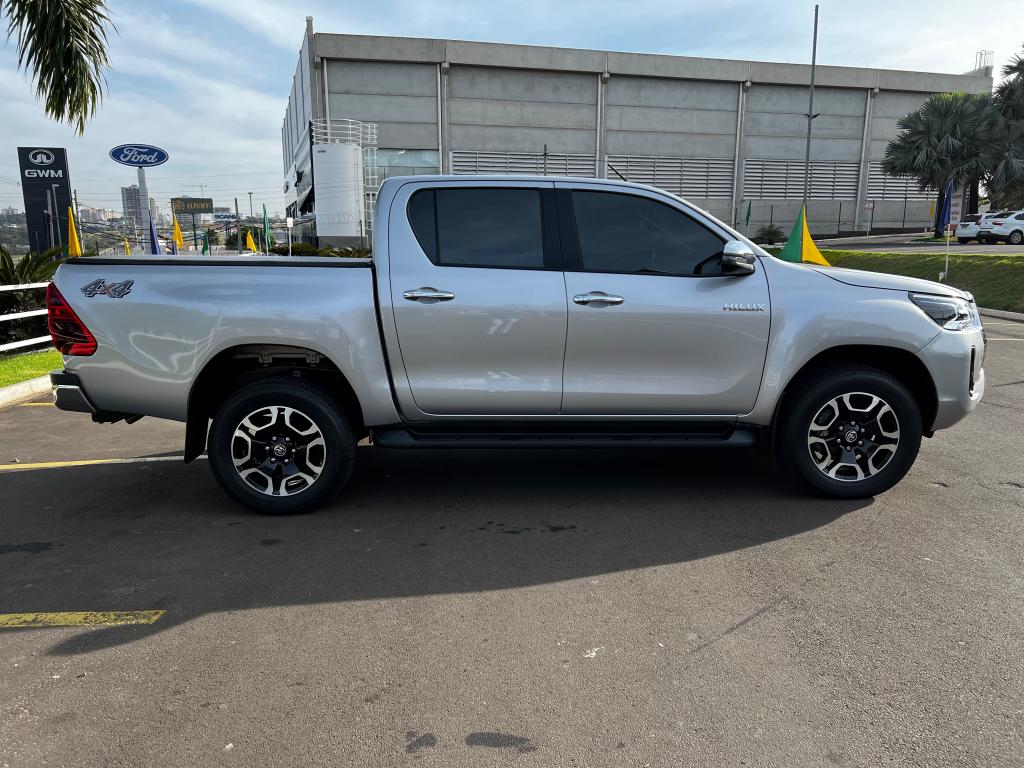 TOYOTA Hilux Caminhonete - Foto