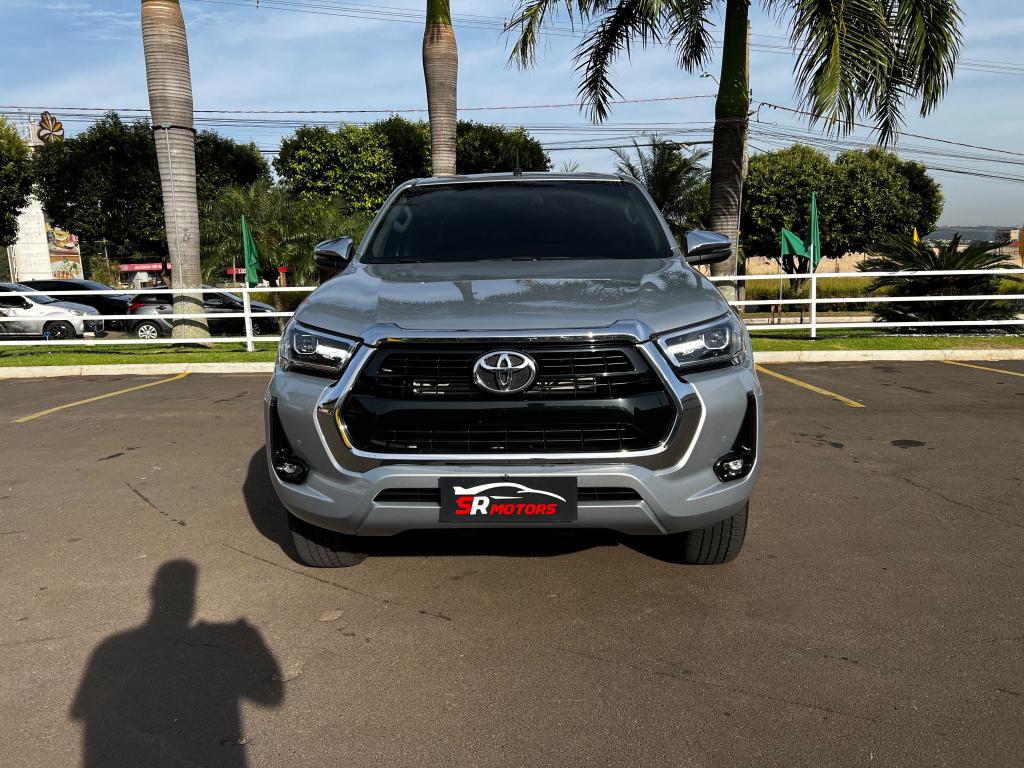 TOYOTA Hilux Caminhonete - Foto