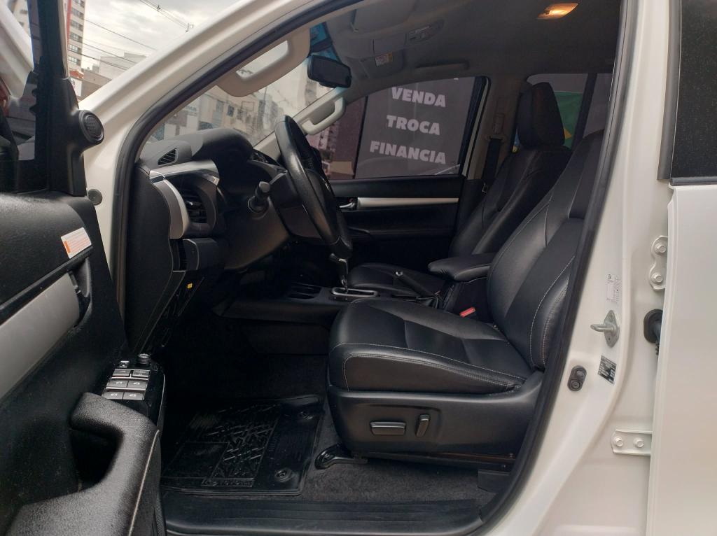 TOYOTA Hilux Caminhonete - Foto