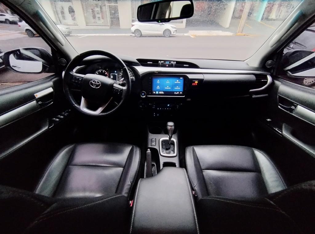 TOYOTA Hilux Caminhonete - Foto