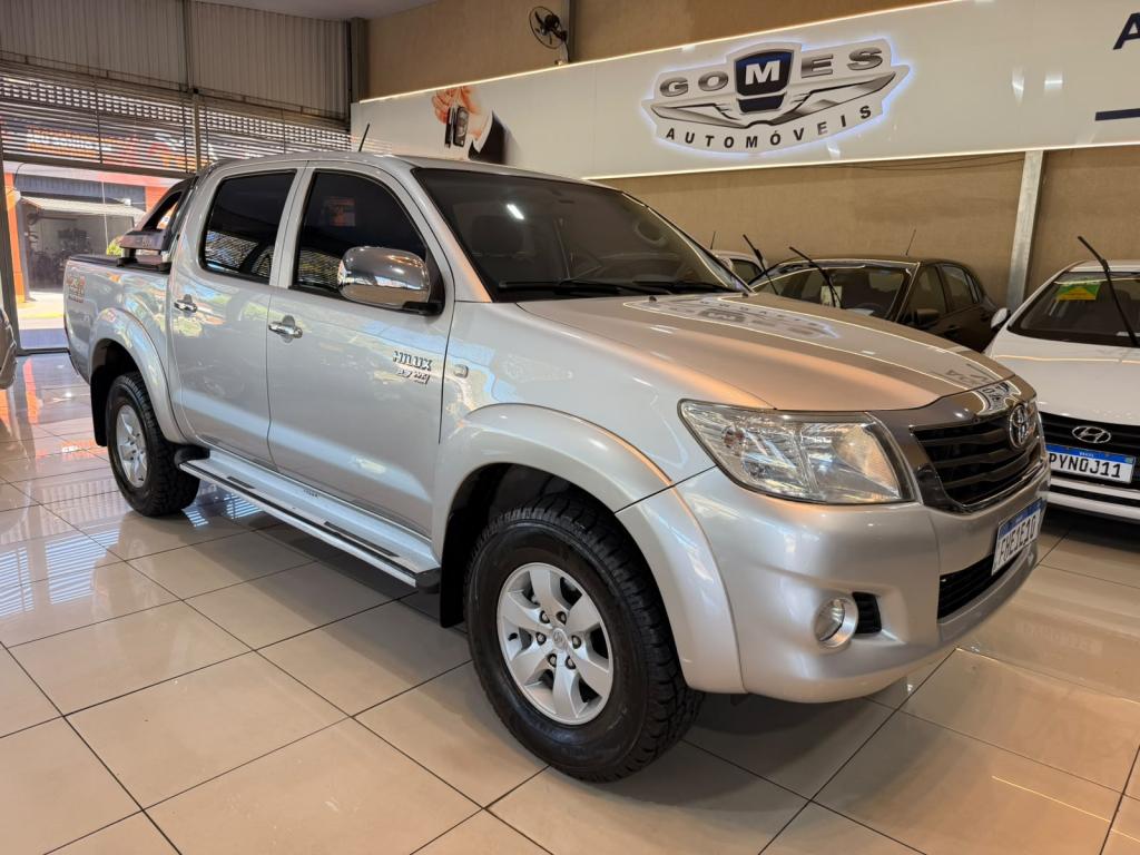 TOYOTA Hilux Caminhonete - Foto