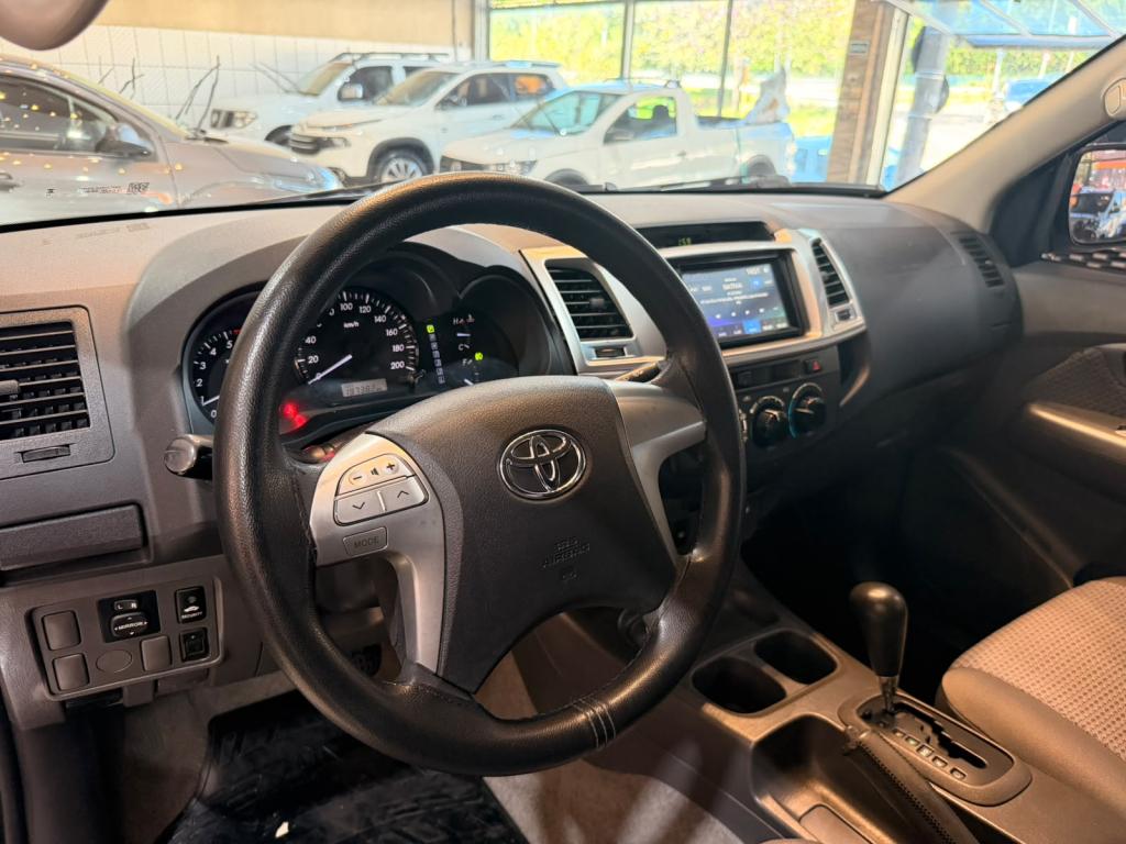 TOYOTA Hilux Caminhonete - Foto