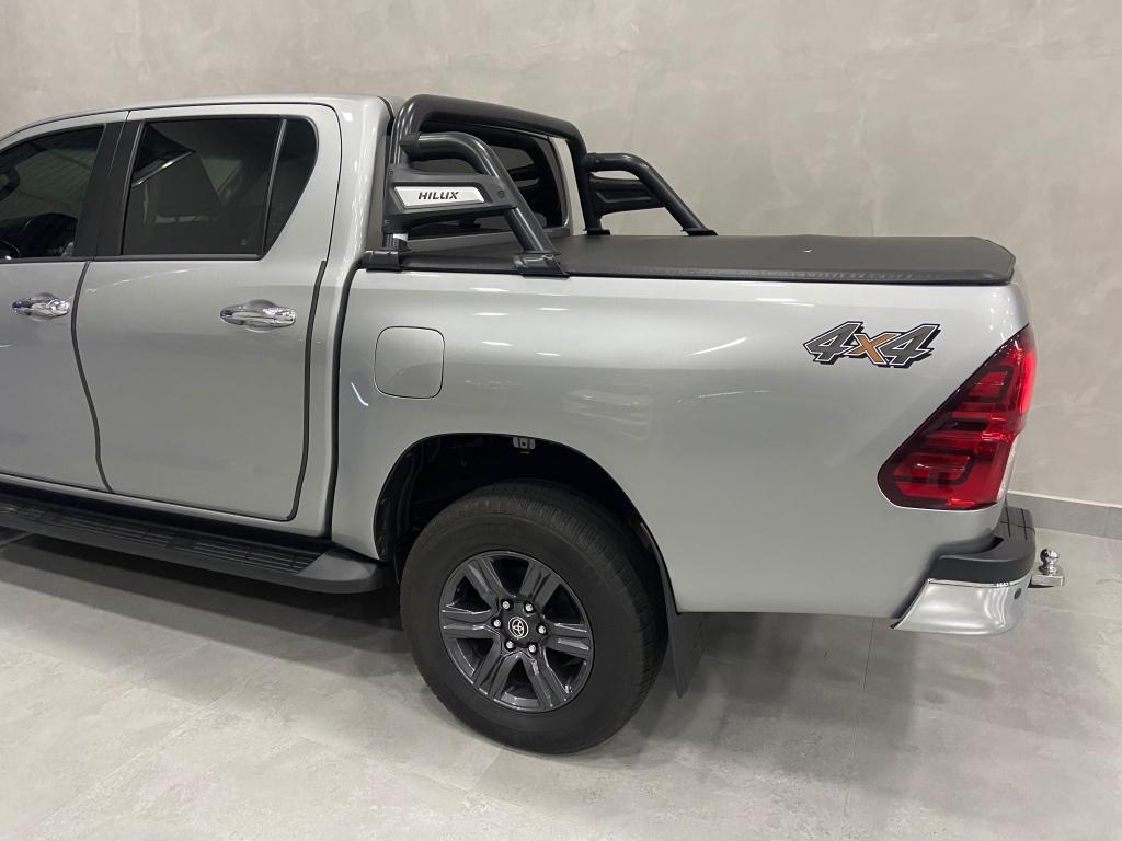 TOYOTA Hilux Caminhonete - Foto