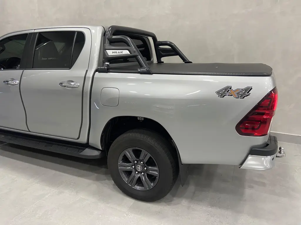 TOYOTA Hilux Caminhonete - Foto