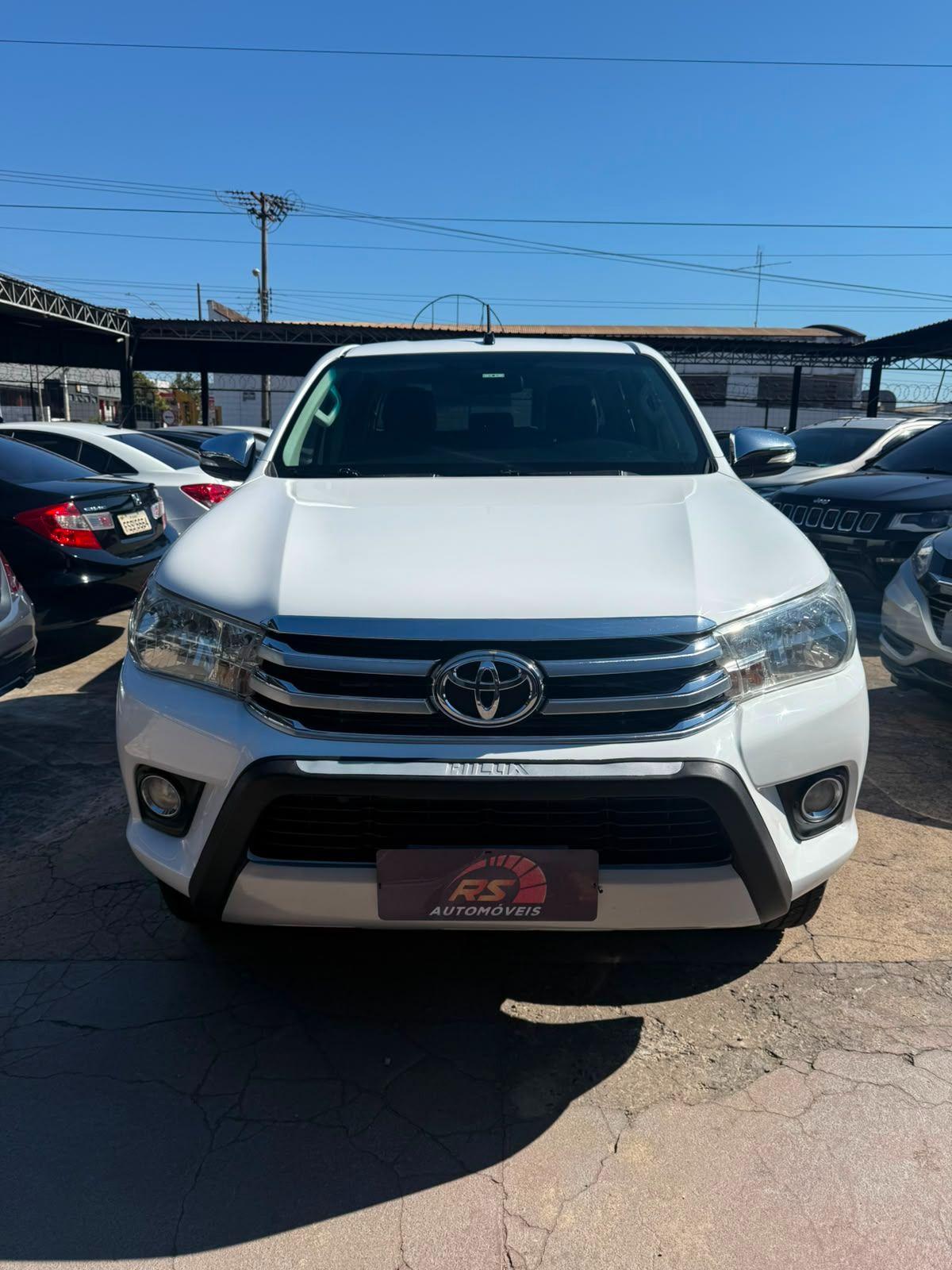 TOYOTA Hilux Caminhonete - Foto