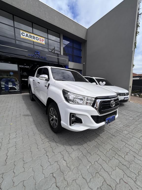 TOYOTA Hilux Caminhonete - Foto