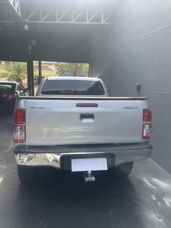 TOYOTA Hilux Caminhonete - Foto