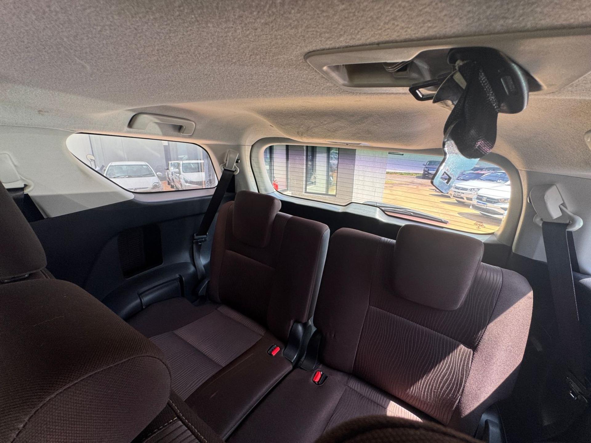 TOYOTA Hilux SW4 - Foto