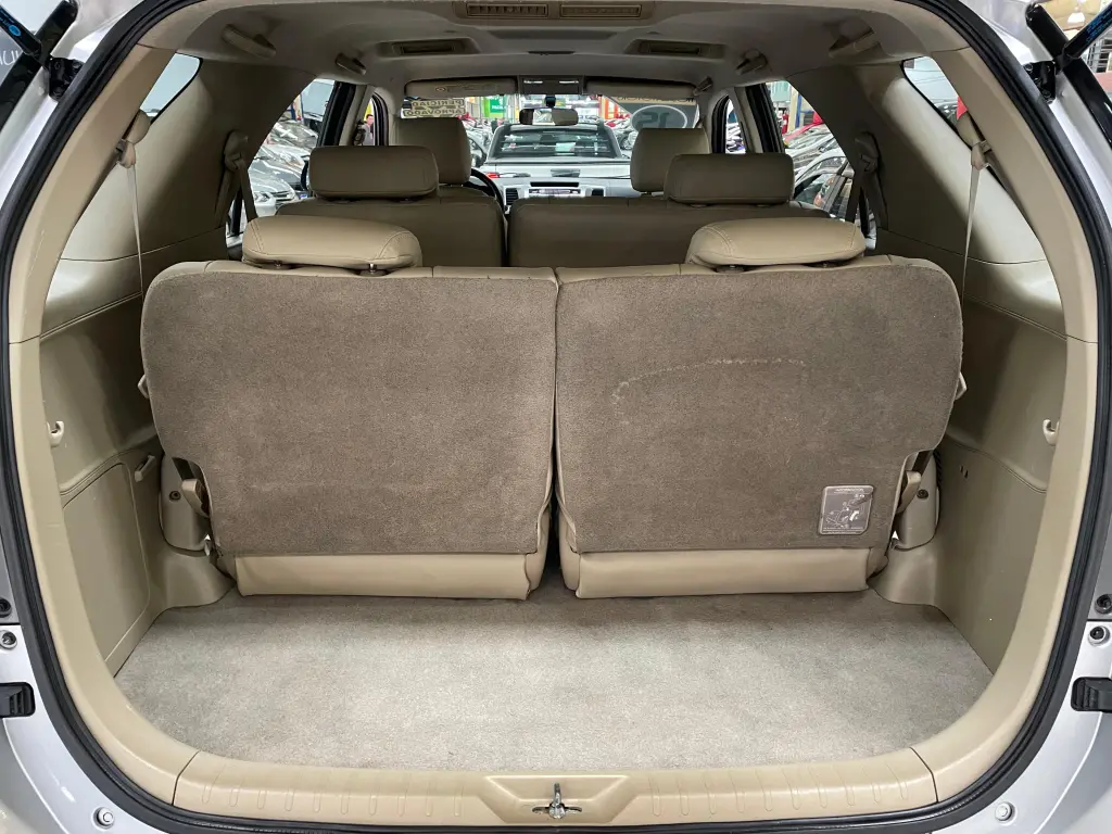 TOYOTA Hilux SW4 - Foto