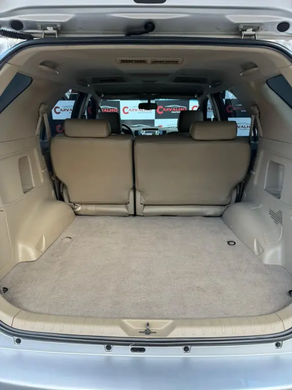 TOYOTA Hilux SW4 - Foto