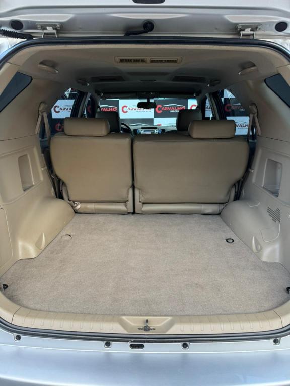 TOYOTA Hilux SW4 - Foto